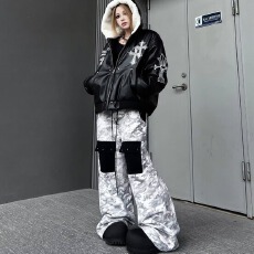 批发美式复古扎染印花休闲阔腿裤<b class='q'>女</b>新款宽松显瘦垂感高腰拖地牛仔<b class='q'>长裤</b>