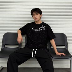 批发美式亮片满天星设计短<b class='q'>袖</b>t恤夏季新款时尚宽松<b class='q'>半截</b><b class='q'>袖</b>小众ins风