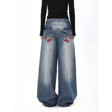 批发美式复古重工烫钻直筒牛仔裤女秋<b class='q'>冬</b>款高街设计感宽松垂感阔腿裤子