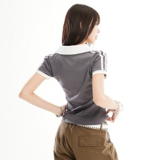 批发美式复古辣妹正肩短袖t恤女生2026夏季新款修身翻领显瘦短款上衣