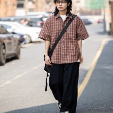 批发新款原宿夏季格子短袖衬衫男女半袖衬衣简约百搭无品牌<b class='q'>时尚</b><b class='q'>潮流</b>