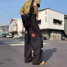批发美式高街花朵刺绣直筒牛仔裤男女春秋<b class='q'>潮</b>牌复古百搭宽松直筒长裤