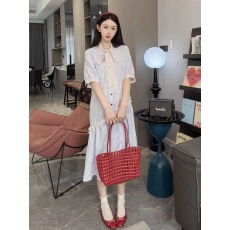 批发浅蓝色<b class='q'>复古</b>学院风连衣裙中长款2026夏新款韩版宽松波点系带衬衫裙