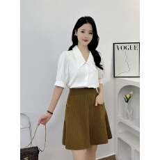 批发2025年秋冬新款针织口袋<b class='q'>百褶</b>半身裙韩版设计感A字<b class='q'>短裙</b>