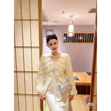 批发设计感手工立体花朵毛衣外套女2025秋<b class='q'>冬</b>新款抽绳针织含羊毛