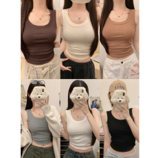 批发初秋新款辣妹风磨毛保暖U领背心显瘦修身女一体式带胸垫百搭上衣