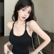 批发性感蕾丝美背内衣女打底吊带女交叉露背背心内搭免穿<b class='q'>文胸</b>裹胸外穿