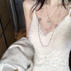 批发法式蕾丝美背吊带<b class='q'>文胸</b>背心女秋冬款自带胸垫磨毛保暖内搭打底上衣