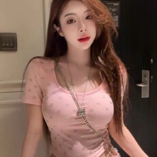 批发高级感重工方领高定烫钻设计短款U领短袖T恤女正肩短袖百搭上衣