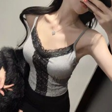 批发少女纯欲蕾丝拼接显瘦修身吊带背心自带胸垫性感V领内搭打底上衣
