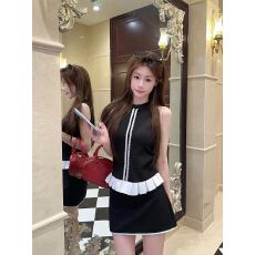 批发2026新款夏季气质优雅波点<b class='q'>连衣裙</b>纯欲辣妹吊带A字短裙女<b class='q'>收腰</b>显瘦