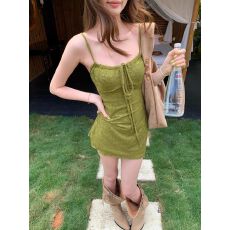 批发复古橄榄绿提花系带吊带连衣裙女夏纯欲辣妹收腰显瘦包臀a字短裙
