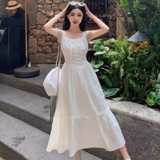 原版做法法式白色初恋甜美吊带连衣裙子女新款小个子海边度假长裙