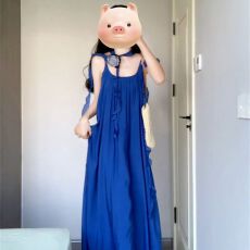 批发原版做法有内里克莱因蓝吊带<b class='q'>连衣裙</b>法式海边度假气质宽松<b class='q'>露背</b>长裙