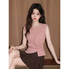 批发粉色圆领针织正肩无袖<b class='q'>t</b><b class='q'>恤</b>女夏季2026新款设计感扭结超火减龄上衣