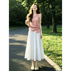 批发修身蜜桃粉圆领韩系不撞款吊带背心女2026夏季夏日音乐节穿搭上衣