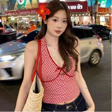 批发原版面料做法可对比#红色<b class='q'>格子</b>背心吊带拼接蕾丝性感挂脖辣妹上衣