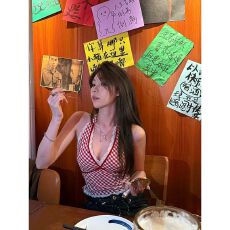 原版面料做法可对比#红色格子背心吊带拼接蕾丝性感挂脖辣妹上衣