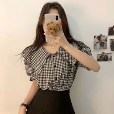 批发小个子娃娃领衬衣女夏季新款时尚法式别致<b class='q'>短袖</b>设计感宽松格子上衣