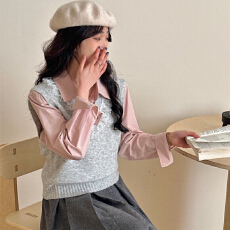 批发蕾丝V领宽松针织马甲秋冬短款女装韩系<b class='q'>上衣</b>无袖毛衣纯色背心