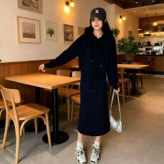 批发新款简约韩版气质运动套装女2025小众春秋季半身裙<b class='q'>两件套</b>女装连帽