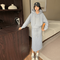 批发时尚气质<b class='q'>两件套</b>春秋季半身裙女装连帽新款休闲卫衣运动纯色套装女