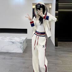 批发简约小众女装<b class='q'>运动</b>套装卫衣连帽休闲直筒裤两件套新款春秋季2025年