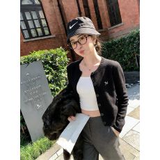 批发针织开衫外搭女款<b class='q'>毛衣</b>2026早春新款软糯韩系穿搭短款上衣外套