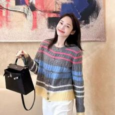 批发2025秋冬新款法式气质高级感多巴胺撞色条纹<b class='q'>复古</b>设计感针织开衫