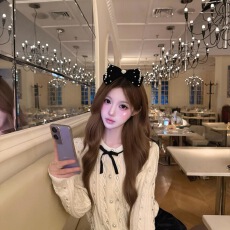 冬天重工镶钻小香风蝴蝶结针织开衫女高级感气质绝美毛衣外套上衣