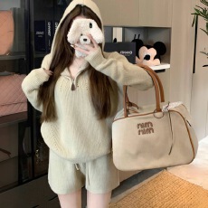 批发25<b class='q'>秋</b>冬 chic韩版针织套装宽松半拉链连帽毛衣休闲短裤两件套