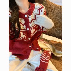 批发过年穿搭红色毛衣女2025春季费尔岛复古<b class='q'>圆领</b><b class='q'>针织</b><b class='q'>开衫</b>外套