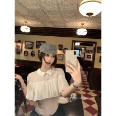 批发PtonUmi早纪春奈 露肩波点<b class='q'>衬衫</b>女超好看显瘦上衣夏气质温柔娃娃衫