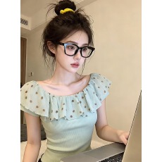 批发绿色荷叶边一字肩露肩短袖春夏季T恤内搭女装打底衫显瘦<b class='q'>修身</b>上衣