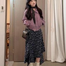 批发巨好看川西新疆云南草原旅游多巴胺紫色<b class='q'>皮衣</b>外套女早秋氛围感穿搭