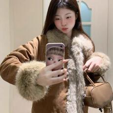 批发2025冬季新款仿狐狸毛皮草外套女<b class='q'>短款</b>加厚拼接年轻款毛毛大衣