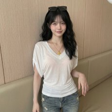 批发#实拍 <b class='q'>短袖</b>T恤女夏季慵懒风浅蓝色v领收腰薄款微透上衣