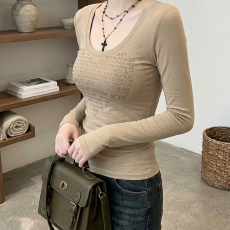 批发【莫代尔260克】美式辣妹心形烫钻修身正肩长袖T恤女显瘦上衣