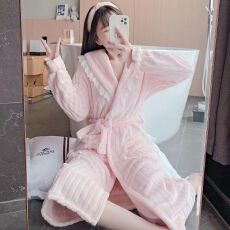 批发[黛琳芬]珊瑚绒浴袍冬天女士睡衣法兰绒花边睡袍家居服pajamas
