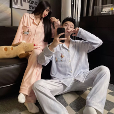 批发黛琳芬德绒情侣款套装秋冬保暖男女开衫韩系<b class='q'>家居服</b>pajamas363