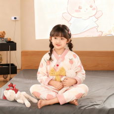 批发[黛琳芬]8码-18码法兰绒棉<b class='q'>儿童</b><b class='q'>睡衣</b>秋冬日系保暖女童装家居服152
