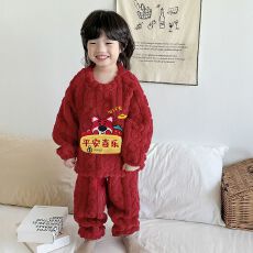批发黛琳芬红色奥毛绒儿童睡衣套装秋<b class='q'>冬</b>加厚男女宝童装家居服外穿159