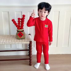 批发黛琳黛琳芬90-160码红色德绒保暖内衣儿童睡衣男女孩家居服159