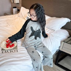 批发[黛琳芬]10码-XL码朵款款仿棉套头儿童睡衣<b class='q'>印花</b>男女童装家居服148