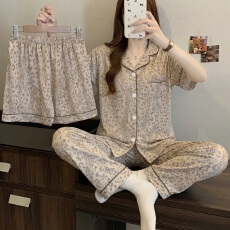 批发黛琳芬仿棉女士家居服韩系印花新款<b class='q'>短袖</b><b class='q'>睡衣</b>女三件套批发430