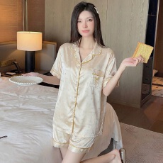 批发[黛琳芬]冰丝女士家居服韩系提花<b class='q'>短袖</b>仿真丝<b class='q'>睡衣</b>女两件套批发430