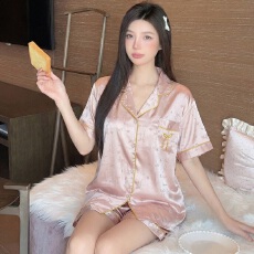 批发[黛琳芬]冰丝女士家居服韩系提花<b class='q'>短袖</b>仿真丝<b class='q'>睡衣</b>女两件套批发430