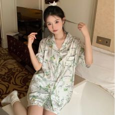 批发[黛琳芬]冰丝女士家居服韩系印花短袖仿<b class='q'>真丝</b><b class='q'>睡衣</b>女两件套批发456