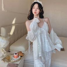 批发4色<b class='q'>金丝</b>绒三件套睡衣<b class='q'>女</b>秋冬带胸垫法式宫廷风长袖蕾丝家居服套装