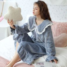 批发[黛琳芬]娃娃领法兰绒睡裙女士睡衣秋<b class='q'>冬</b>季中长款韩系少女家居服